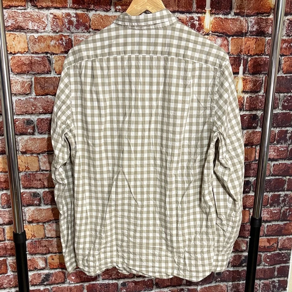 J. Crew classic flex washed medium mens Beige Checkered Button Down Shirt plaid